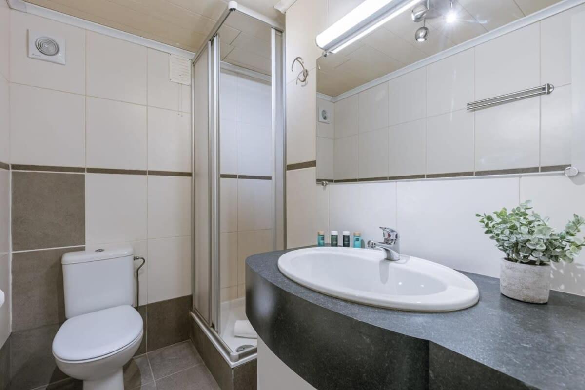 Bright Studio Near The Sea Oostende Ngoại thất bức ảnh